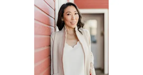 Regina Chen, real estate agent in Irvine