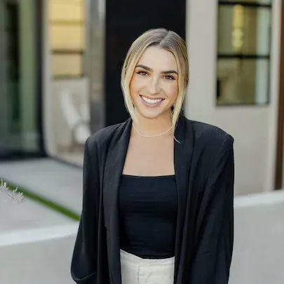 Corinne Clegg, real estate agent in Huntington Beach
