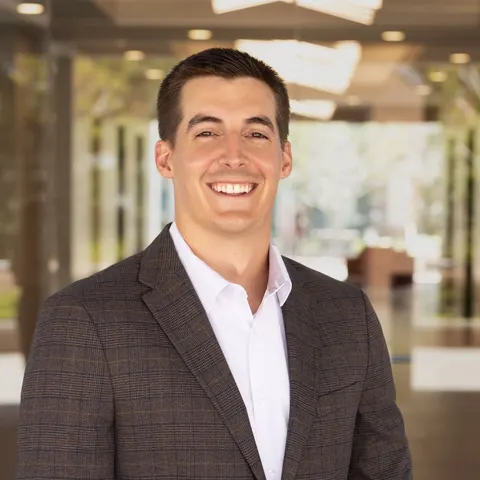 Riley Cline, real estate agent in Long Beach