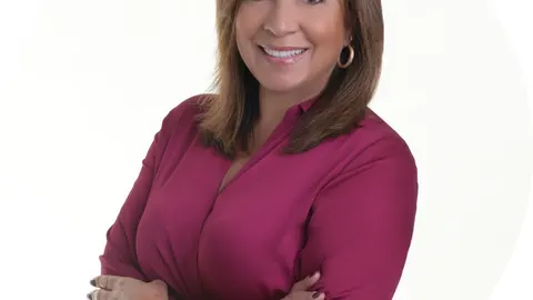 Yvette Cook, real estate agent in Yorba Linda