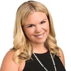Alana Cooper, real estate agent in Huntington Beach