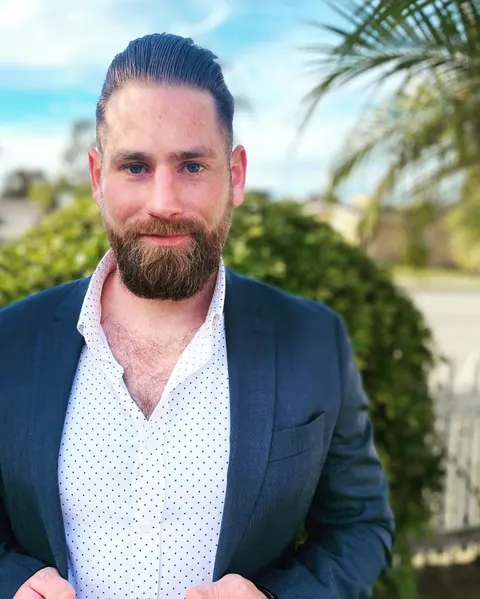 Ryan Crutcher, real estate agent in Corona Del Mar
