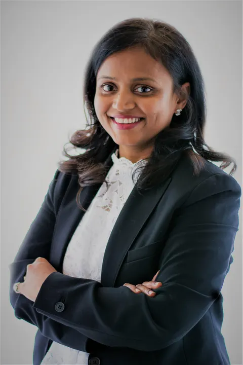 Archana Darekar, real estate agent in Irvine