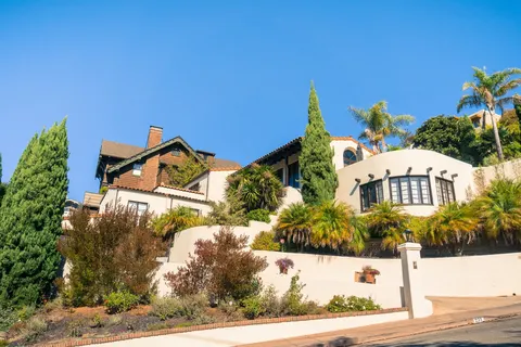 Lorie Domingo, real estate agent in Aliso Viejo