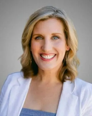 Kelly Elder, real estate agent in Orange
