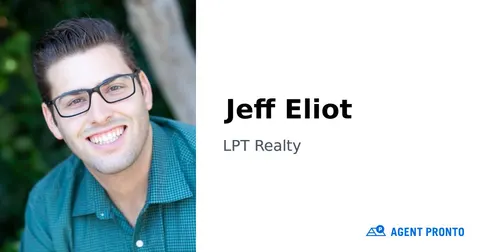 Jeffrey Eliot, real estate agent in Lake Forest