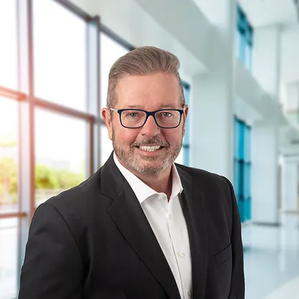 Mike Fuscaldo, real estate agent in Irvine