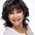 Rosalinda Hernandez, real estate agent in San Juan Capistrano