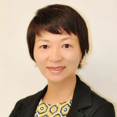 Minni Huang, real estate agent in Irvine