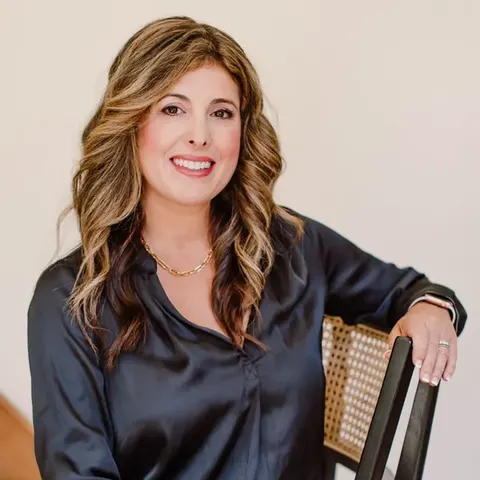 Nicole Jacobs, real estate agent in San Clemente