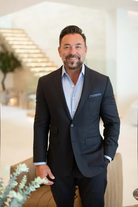 Victor Jimenez, real estate agent in Newport Coast