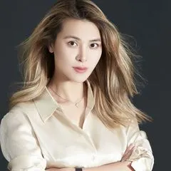 Amy Jin, real estate agent in Irvine