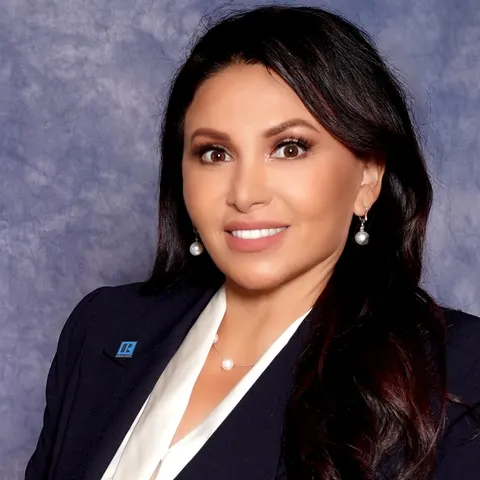 Roxana Kargl, real estate agent in Westminster