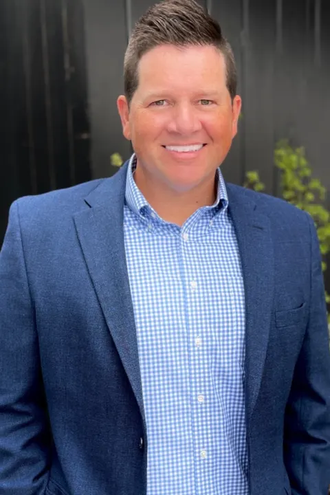 Glenn Kreighbaum, real estate agent in Irvine