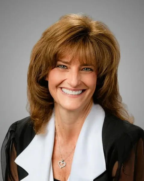 Judy Mccarty, real estate agent in Cerritos