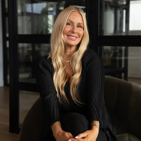 Shauna Mccoy, real estate agent in San Clemente