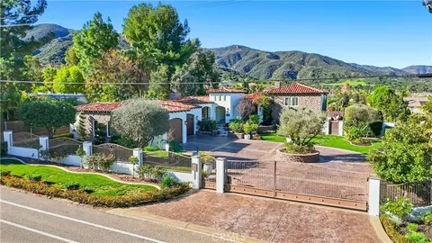 Michelle Miramontez, real estate agent in Corona