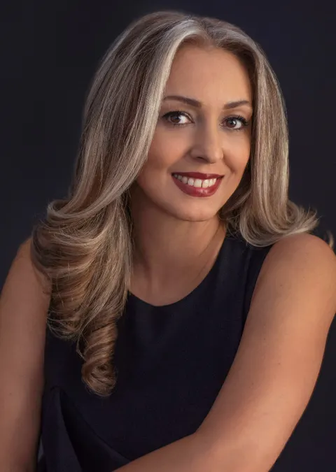 Solmaz Naghavi, real estate agent in Laguna Niguel