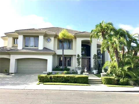 Leza Nazaroff, real estate agent in Laguna Niguel