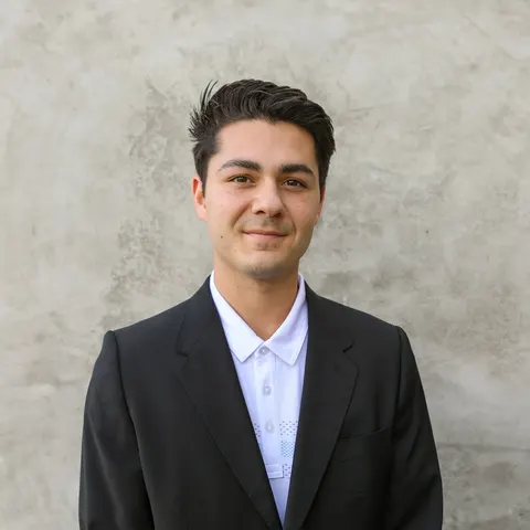 Nicholas Montazami, real estate agent in Aliso Viejo