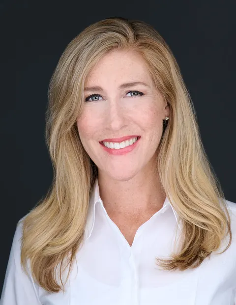 Dawn Nicolaisen, real estate agent in Costa Mesa