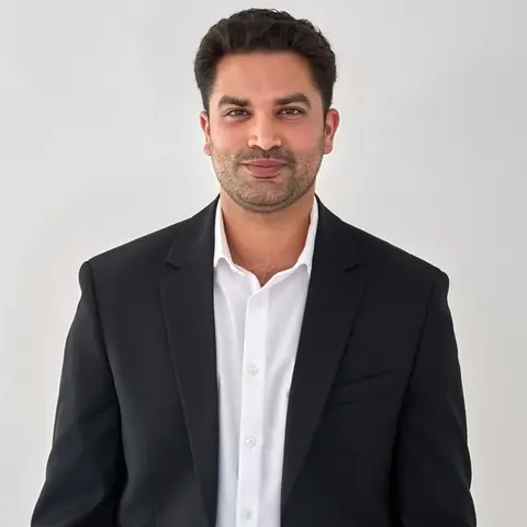 Herman Nijjar, real estate agent in Fontana