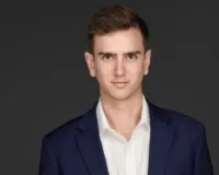 Iain Phillips, real estate agent in Irvine