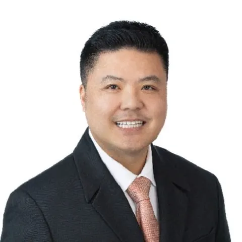 Tony Phong, real estate agent in Westminster