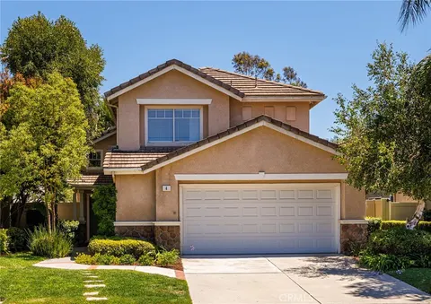 Farsheed Raftari, real estate agent in Lake Forest