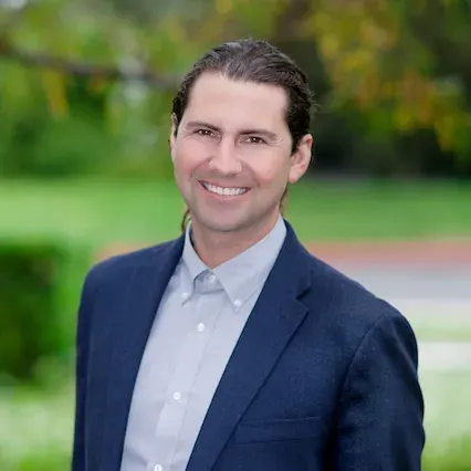 Justin Ratowsky, real estate agent in Huntington Beach