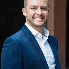 Cody Roe, real estate agent in Long Beach