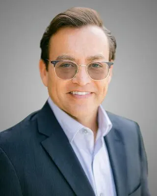 Sergio Macias, real estate agent in Long Beach