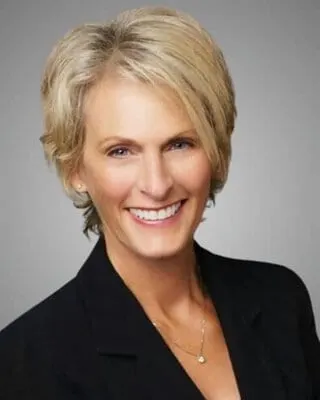 Tammy Tipple, real estate agent in Costa Mesa