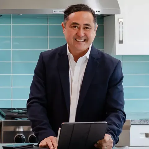 Khan Varnishung, real estate agent in Laguna Hills