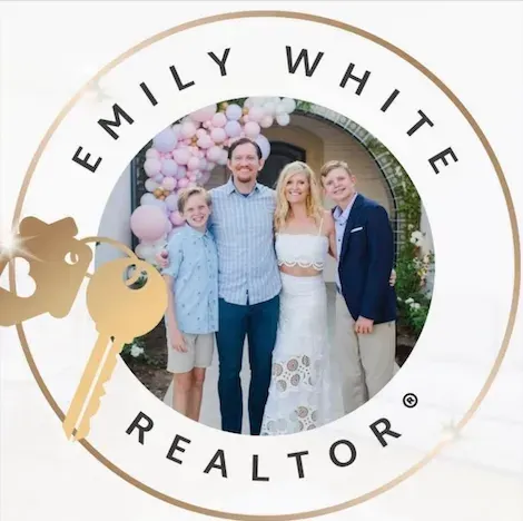 Emily White, real estate agent in Ladera Ranch