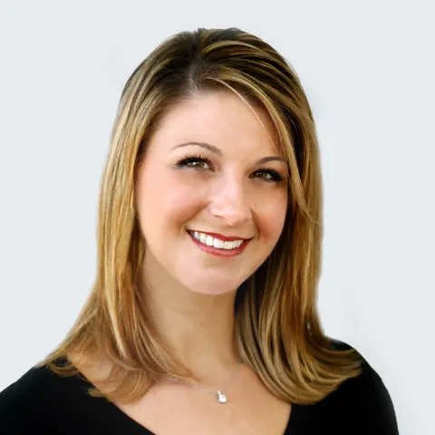 Shenna Laderman, real estate agent in Laguna Woods