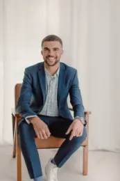 Sterling Williams, real estate agent in Huntington Beach