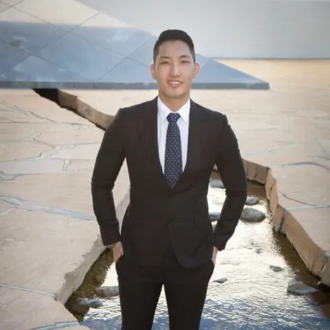 Alston Wong, real estate agent in Newport Coast