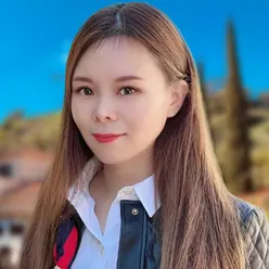 Amber Wu, real estate agent in Irvine