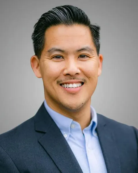 Winston Yeh, real estate agent in Huntington Beach