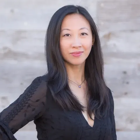Caroline You, real estate agent in Lake Forest