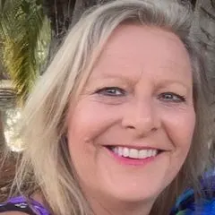 Stephanie Camp, real estate agent in Oroville