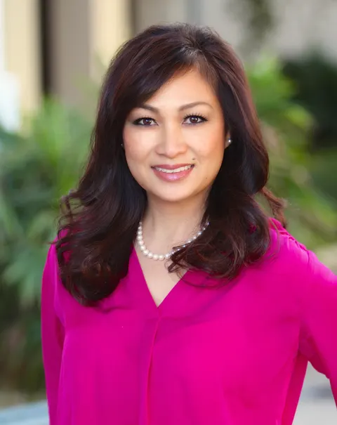 Yennis Wong, real estate agent in Pasadena