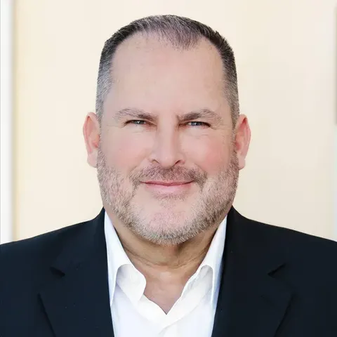 Benjamin Kelly, real estate agent in La Canada Flintridge