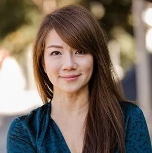 Jennifer Chan, real estate agent in Los Angeles