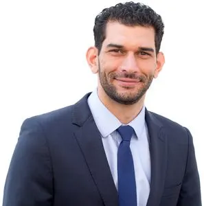 Mohamed Etman, real estate agent in La Canada Flintridge