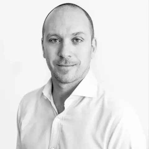 Derek Luczyski, real estate agent in Los Angeles