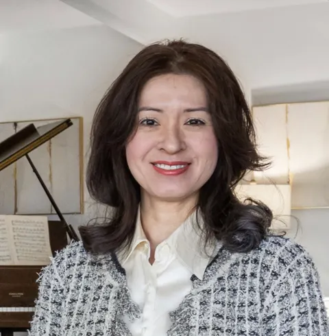 Dianne Tu, real estate agent in Claremont