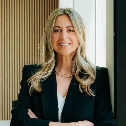 Ashleigh Rader, real estate agent in Pasadena