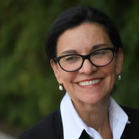 Cynthia Luczyski, real estate agent in Pasadena